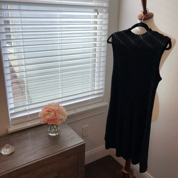 🖤Black RVCA Ribbed Mini Dress🖤 - Picture 4 of 5